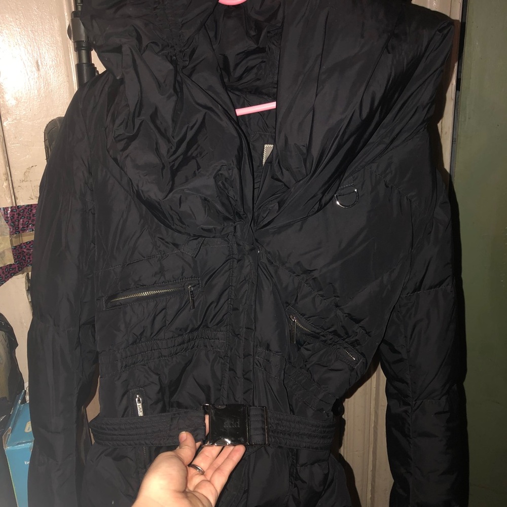 ADD women’s x- small down coat.